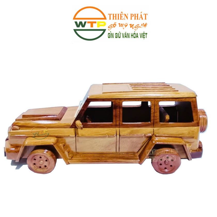 Mô hình xe gỗ được lấy cảm hứng từ xe Mercedes AMG G63